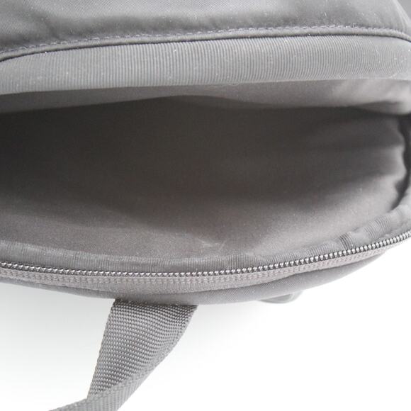 Lululemon City Adventurer Backpack 11L Black Nylon Zip Travel Gym Work Bag - Picture 11 of 13